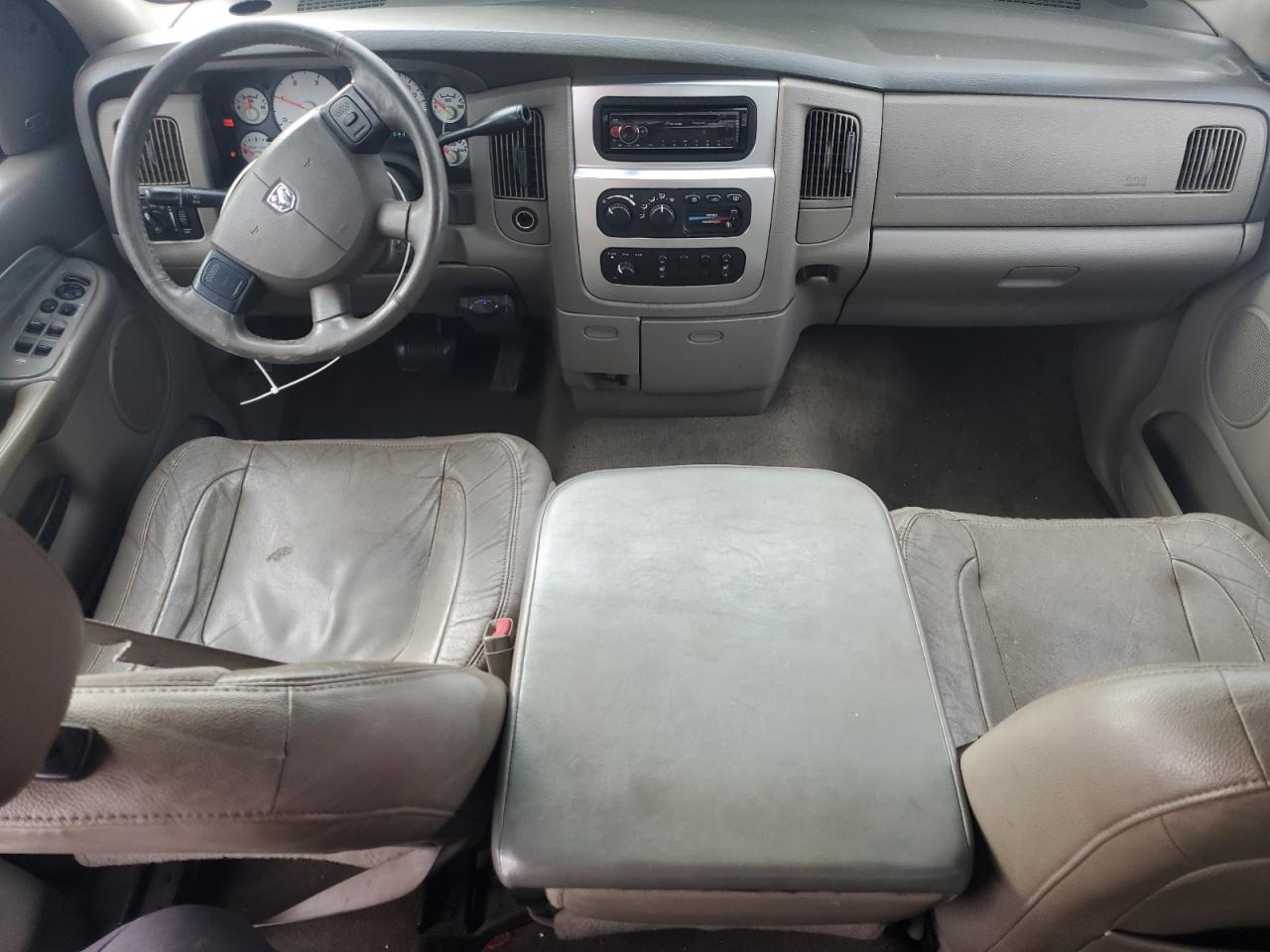 2005 Dodge RAM - Image 8