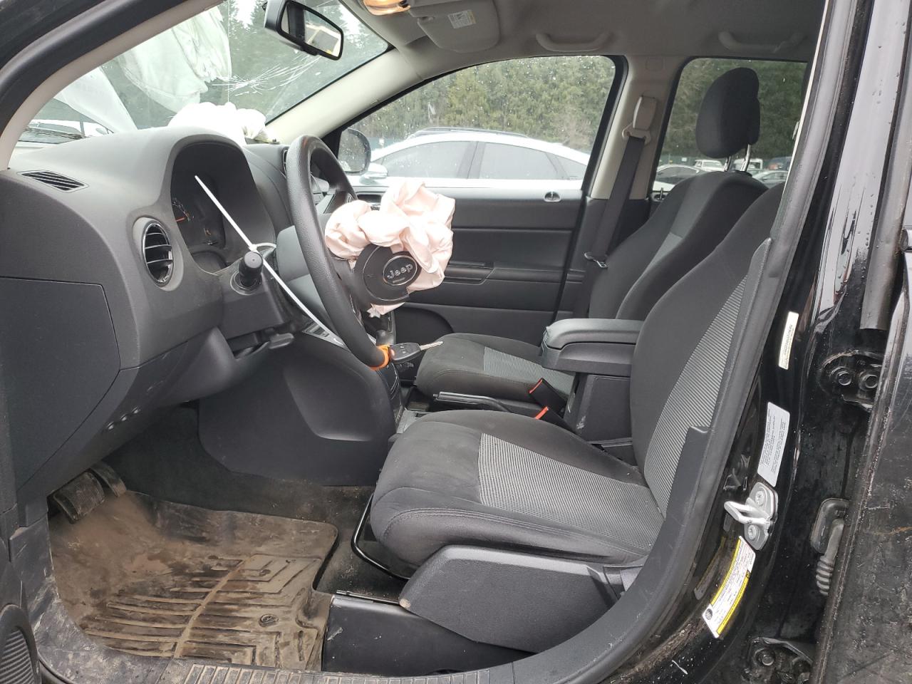 2016 Jeep Compass - Image 7