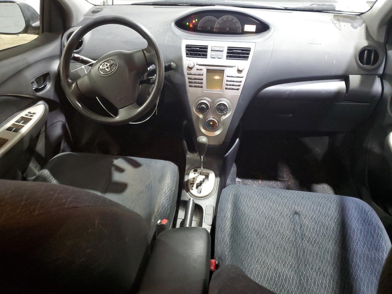 2007 Toyota Yaris - Image 8