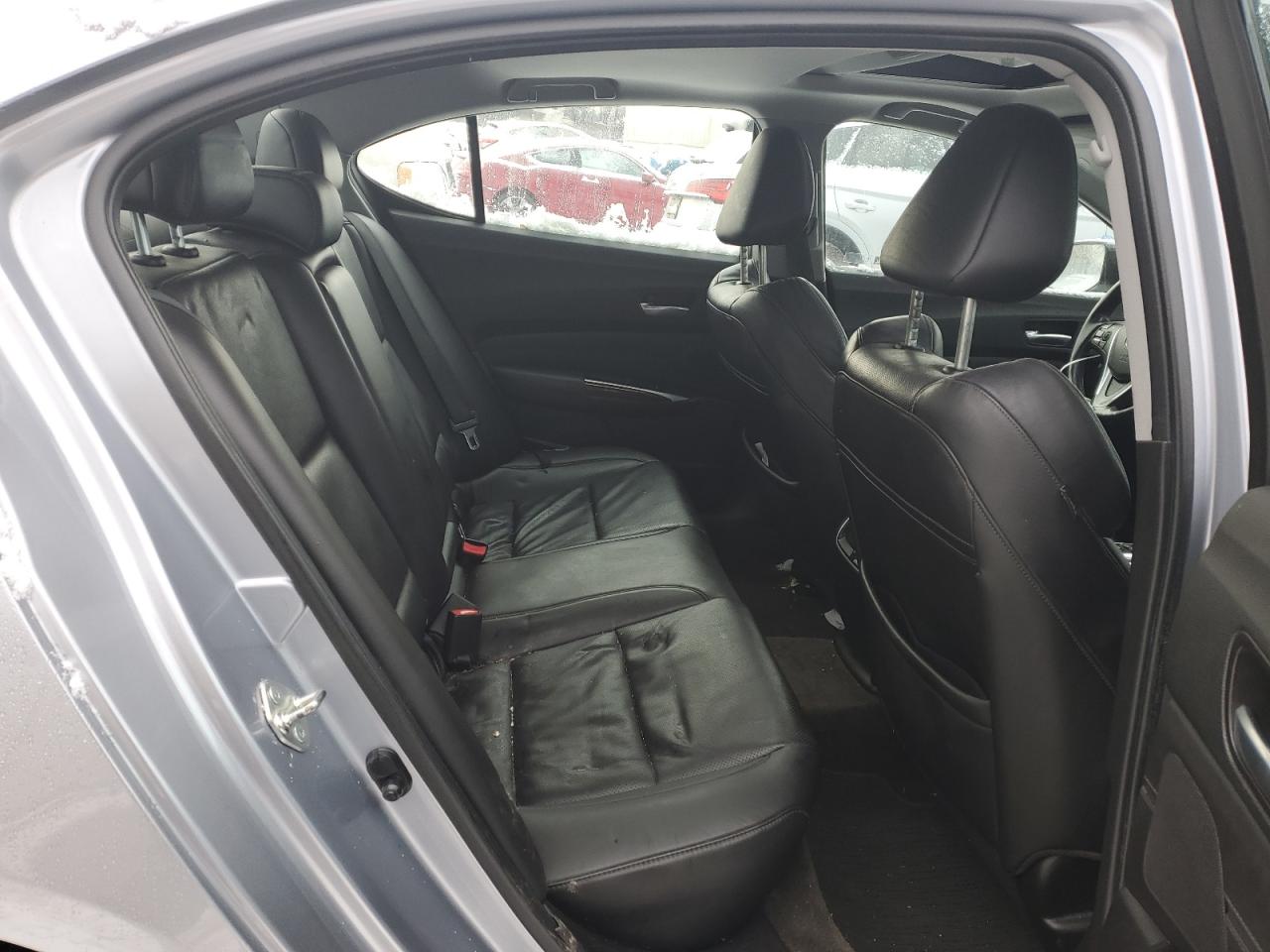 2015 Acura TLX - Image 10