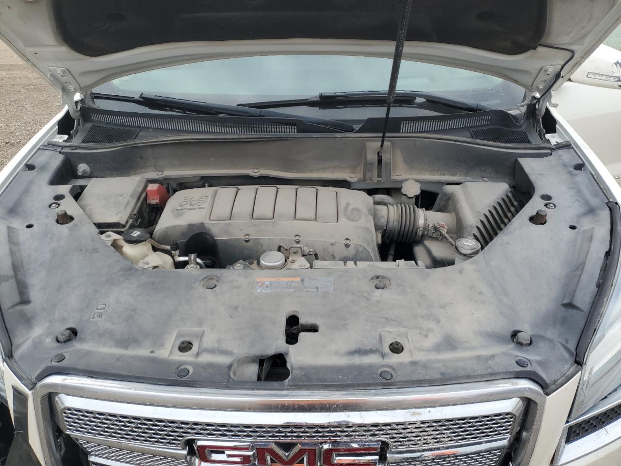 2014 GMC Acadia - Image 12