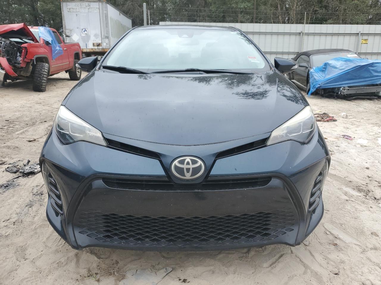 2017 Toyota Corolla - Image 5