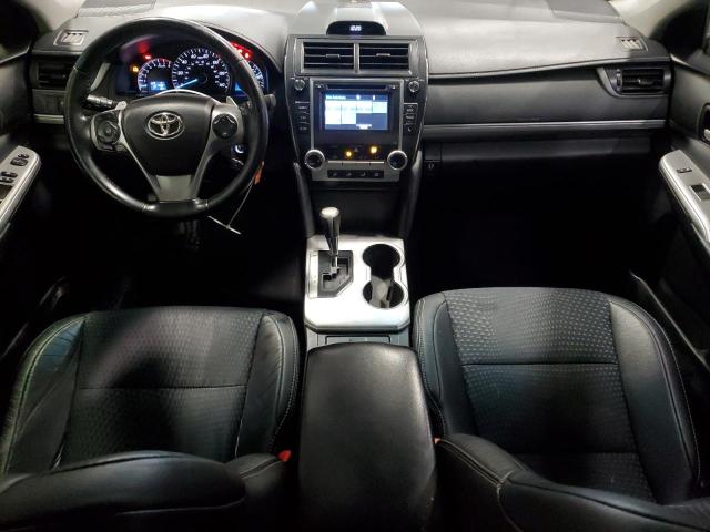  TOYOTA CAMRY 2014 Srebrny