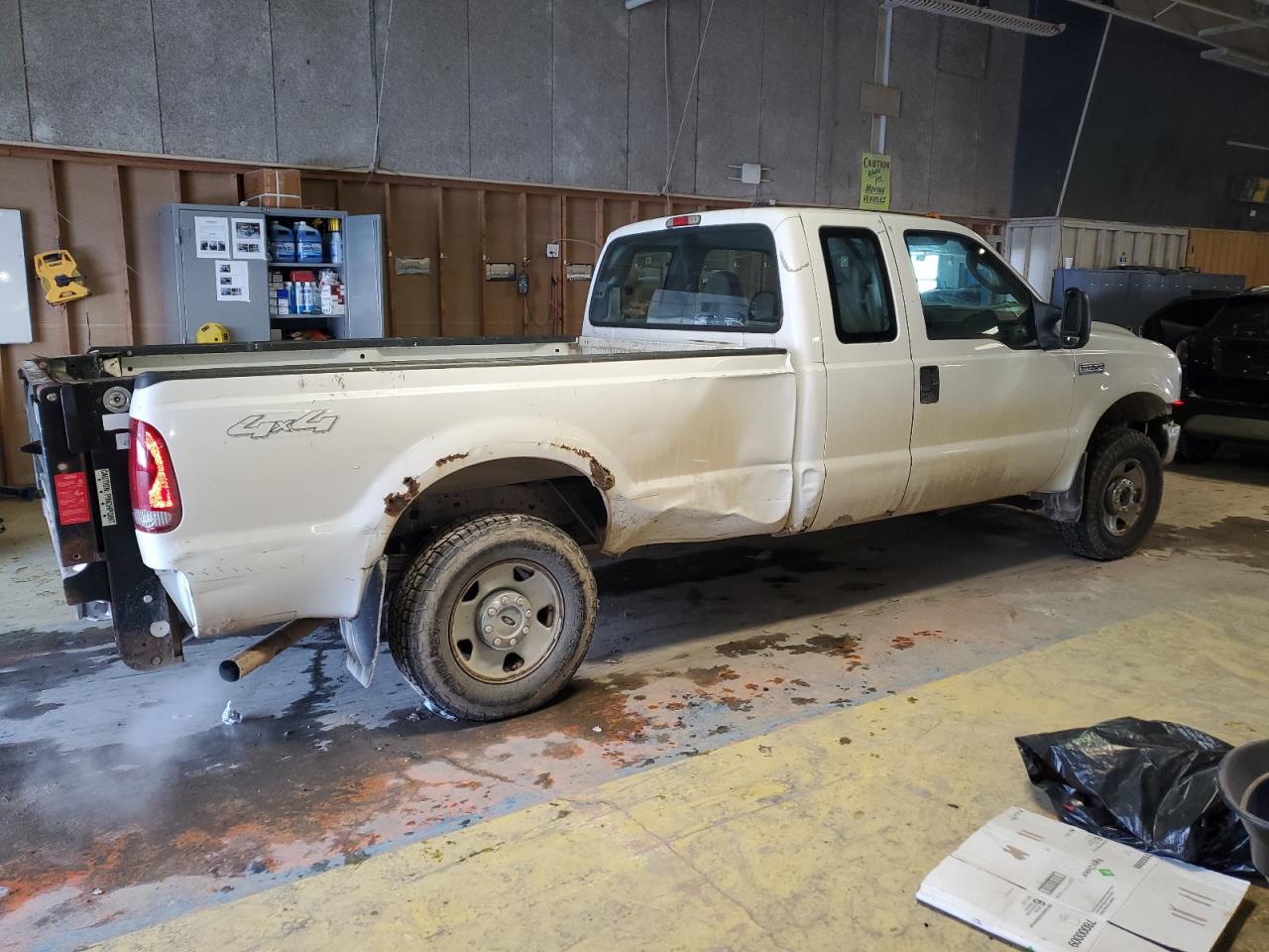 2006 Ford F250 - Image 3