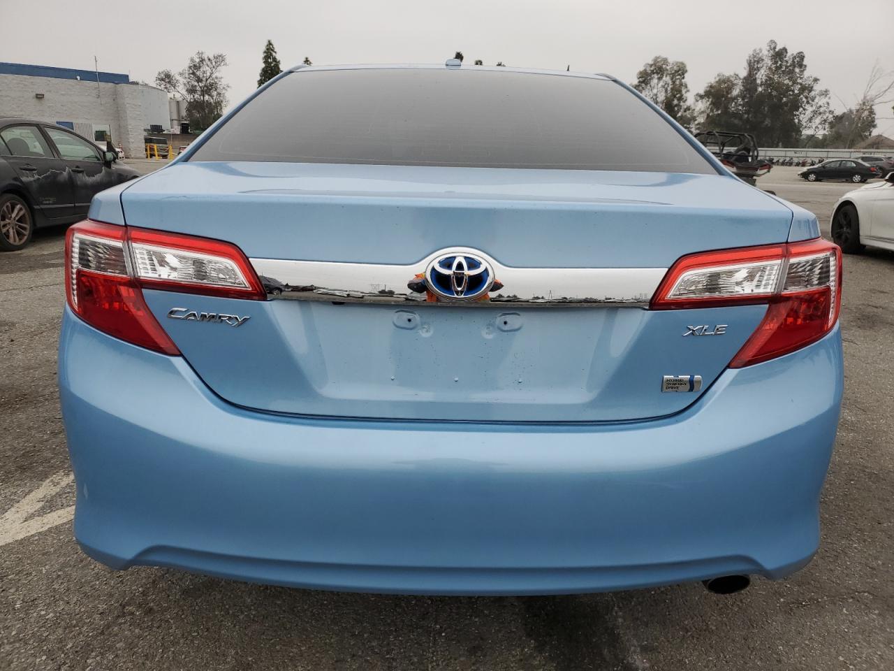 2013 Toyota Camry - Image 6