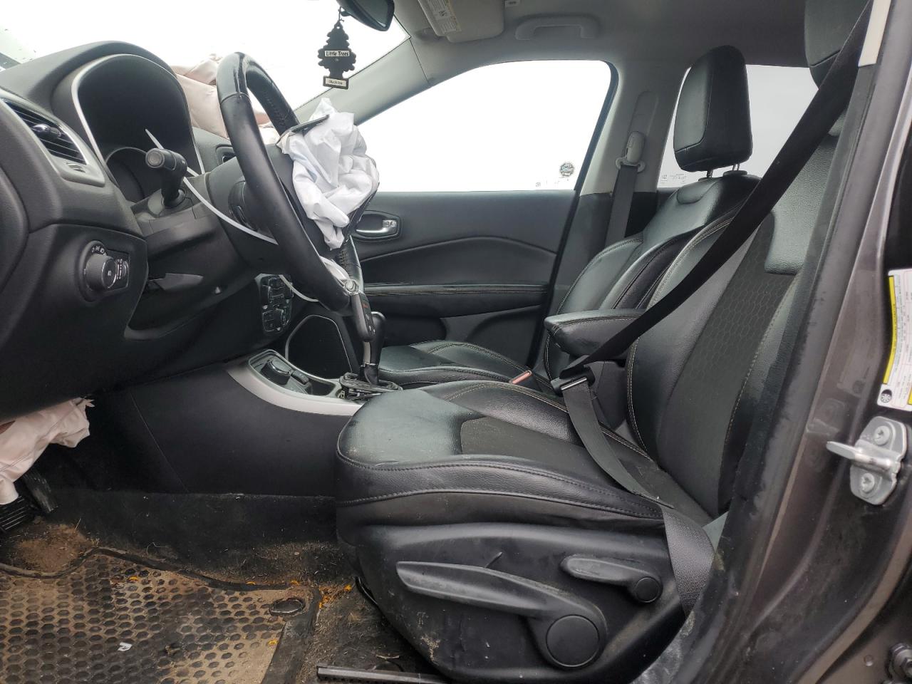 2019 Jeep Compass - Image 7