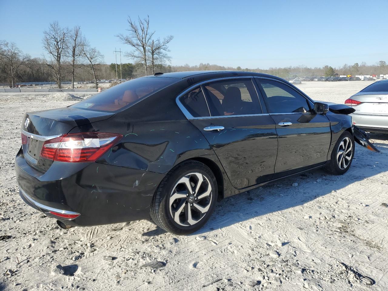 1HGCR2F88GA198330 HONDA ACCORD 2016