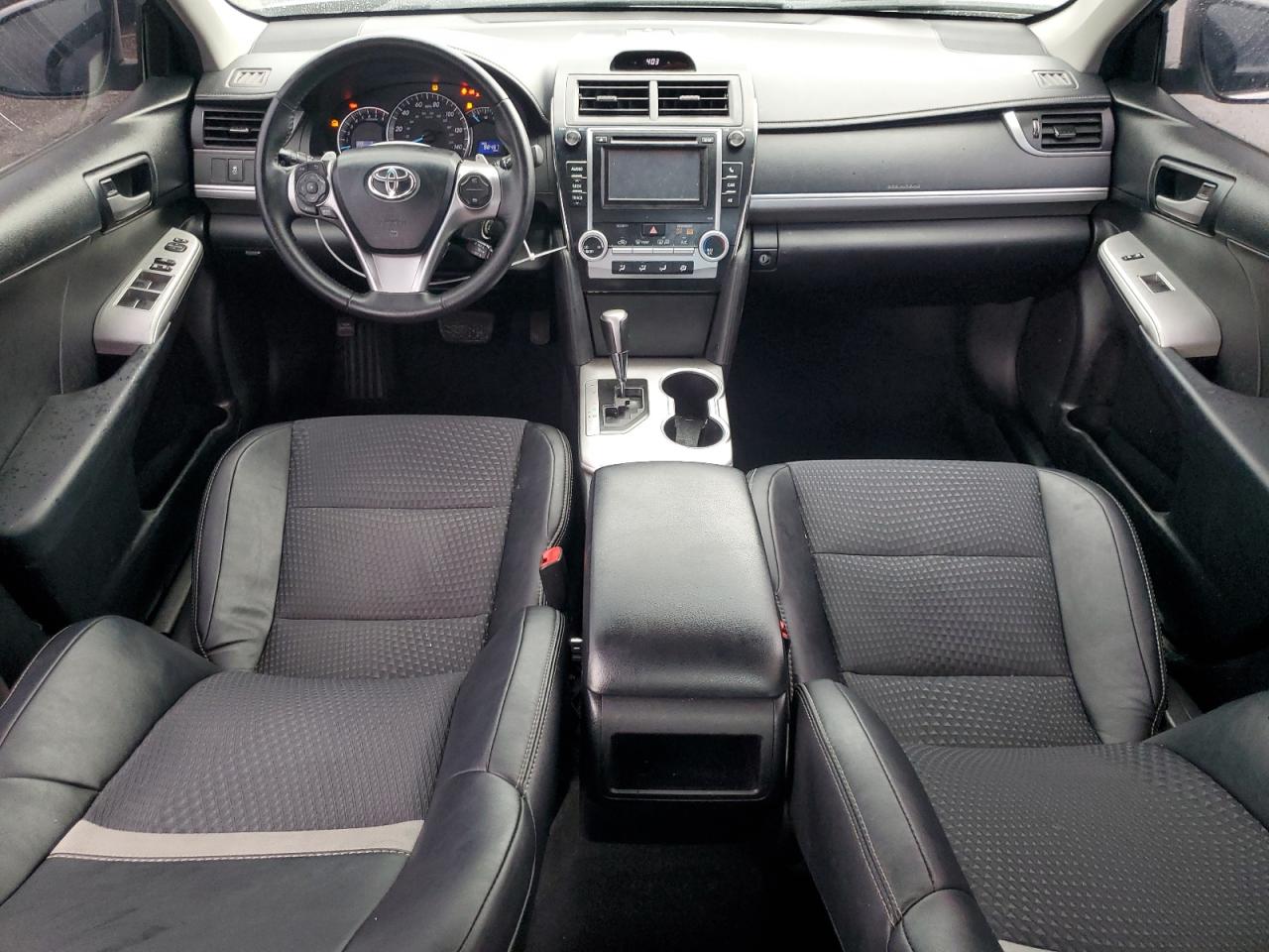 2013 Toyota Camry - Image 8