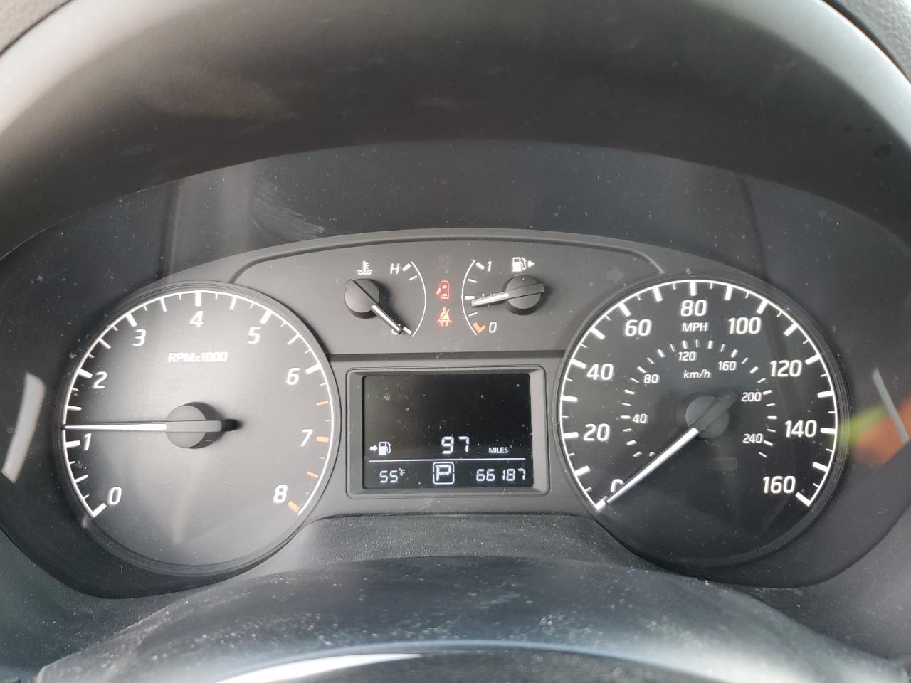 2016 Nissan Sentra - Image 9