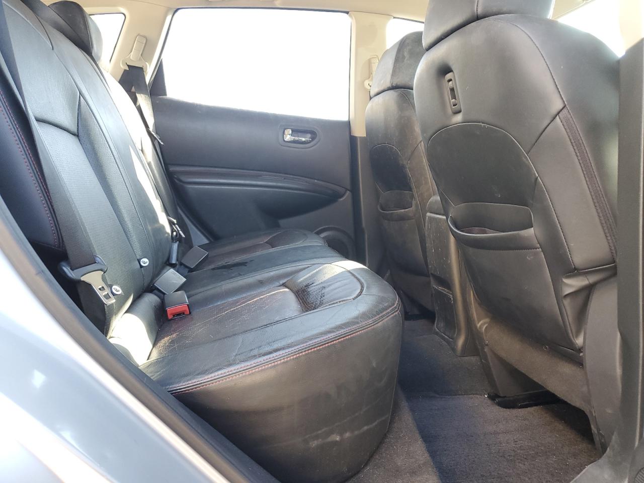 2013 Nissan Rogue - Image 11