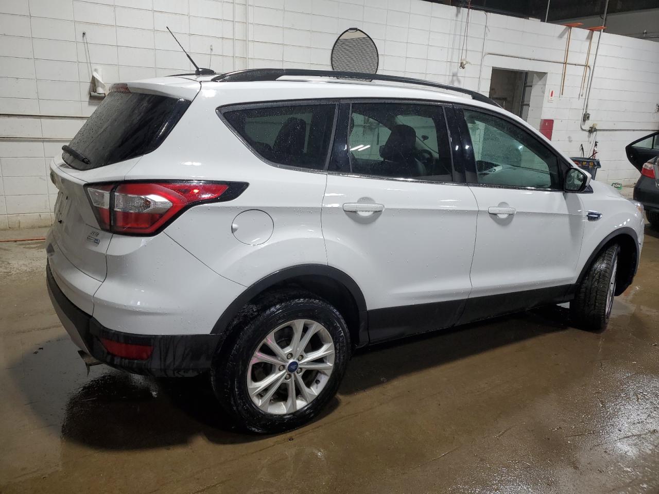 2018 Ford Escape - Image 3