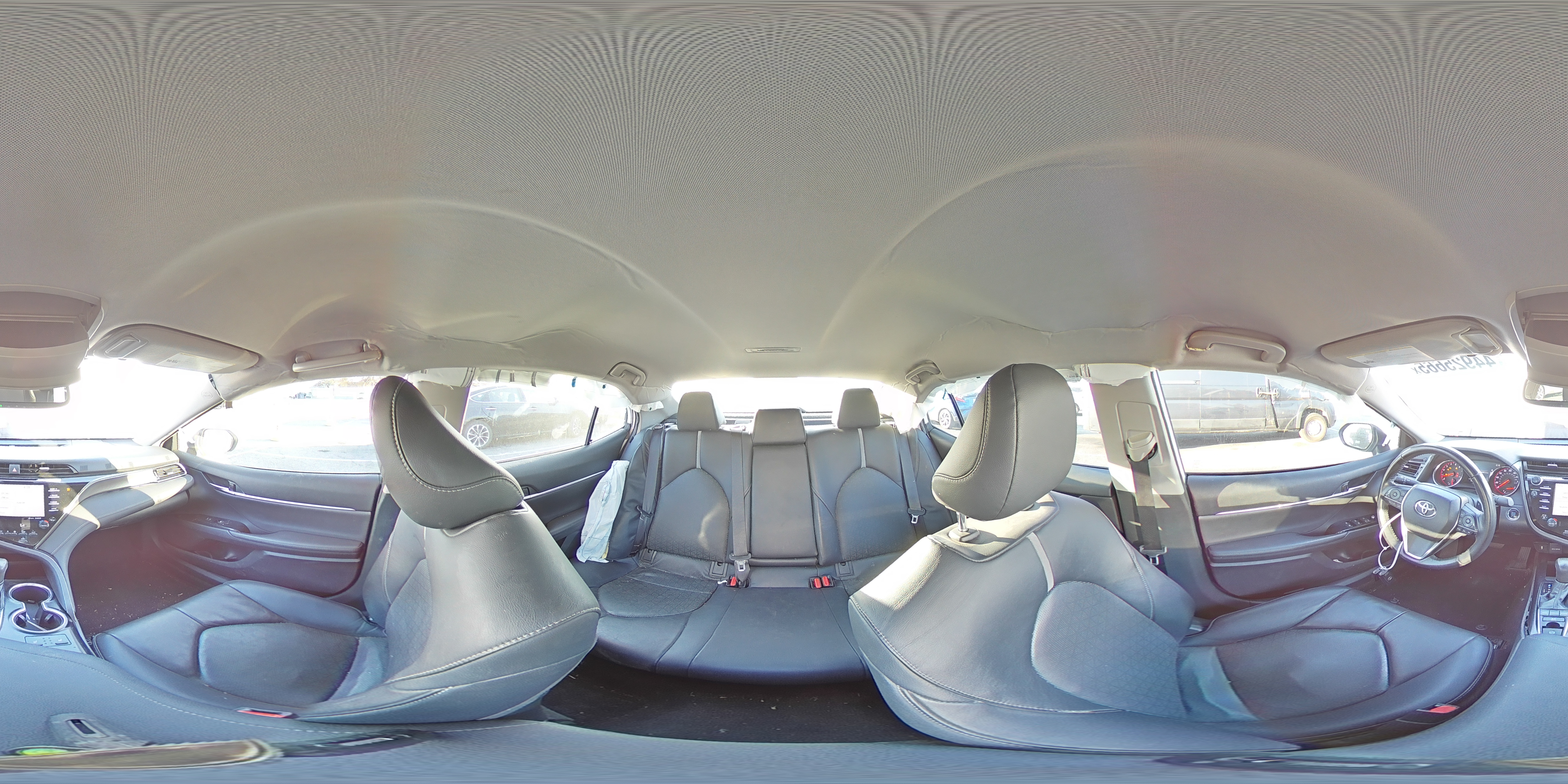 2019 Toyota Camry - Image 12