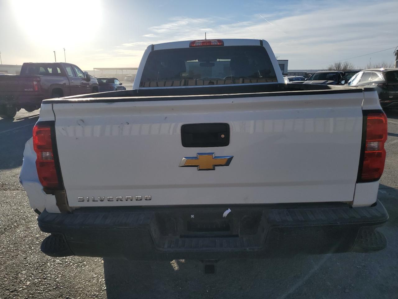 1GCVKNEC7JZ343899 CHEVROLET ALL Models 2018