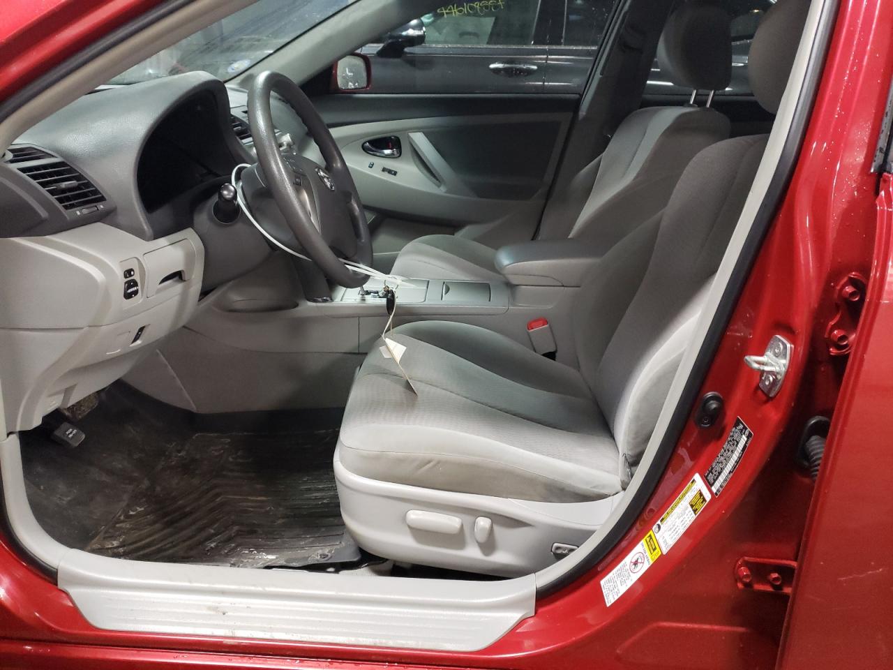 2010 Toyota Camry - Image 7