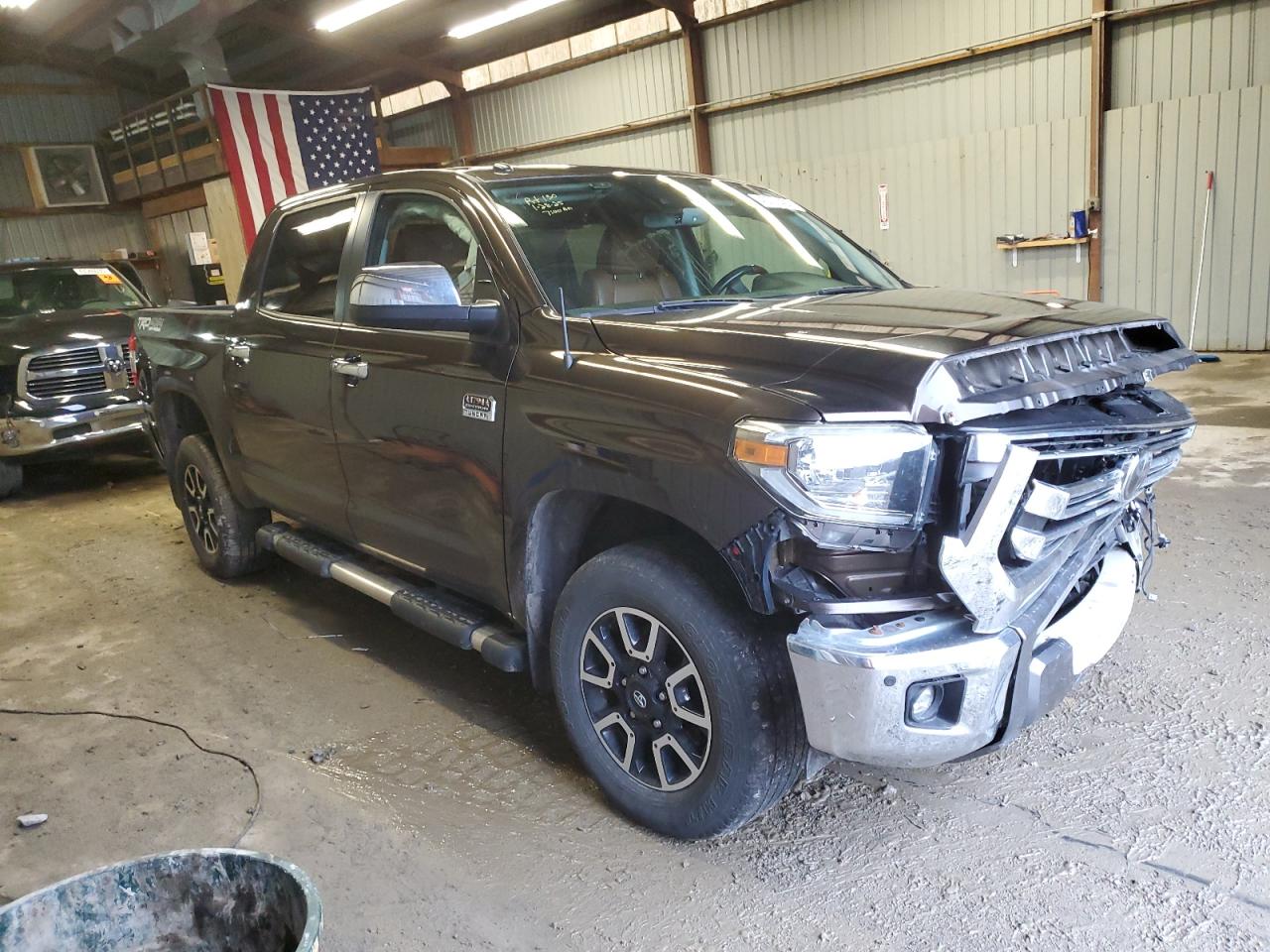 2018 Toyota Tundra - Image 4