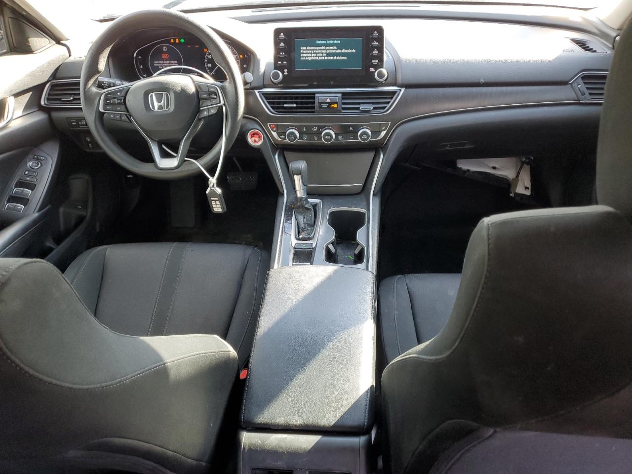 1HGCV1F44JA055353 HONDA ACCORD 2018