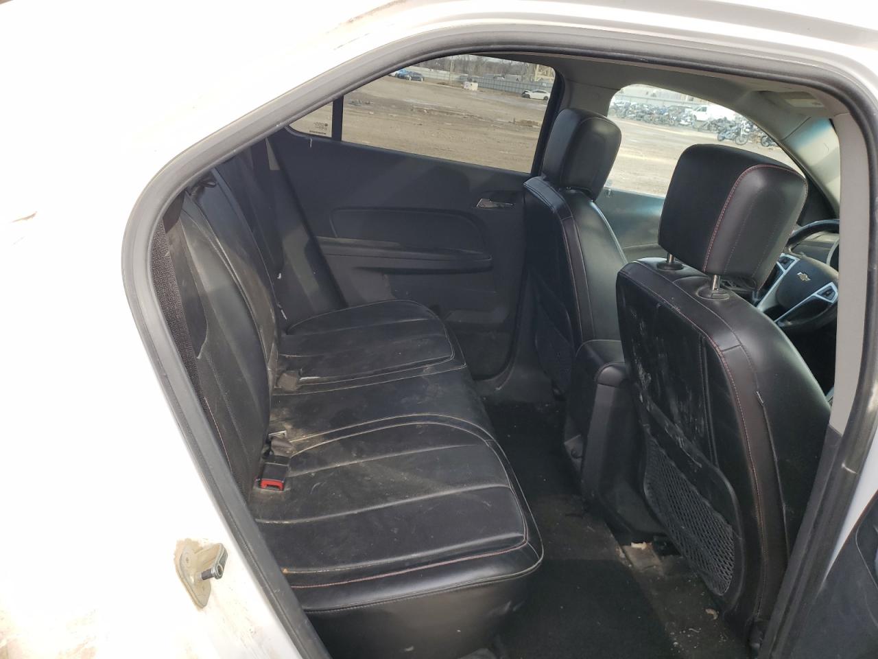 2010 Chevrolet Equinox - Image 12