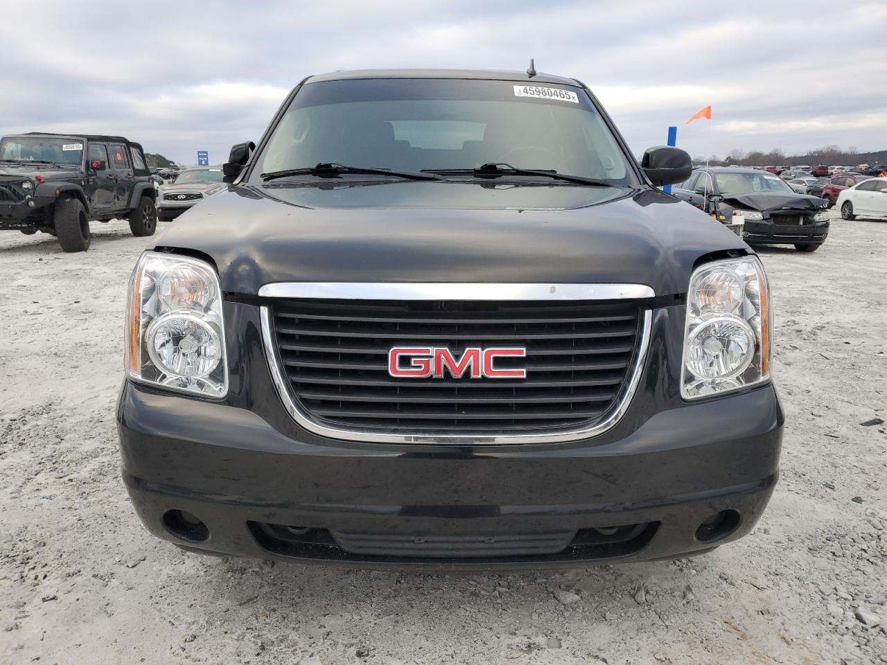 2011 GMC Yukon - Image 5