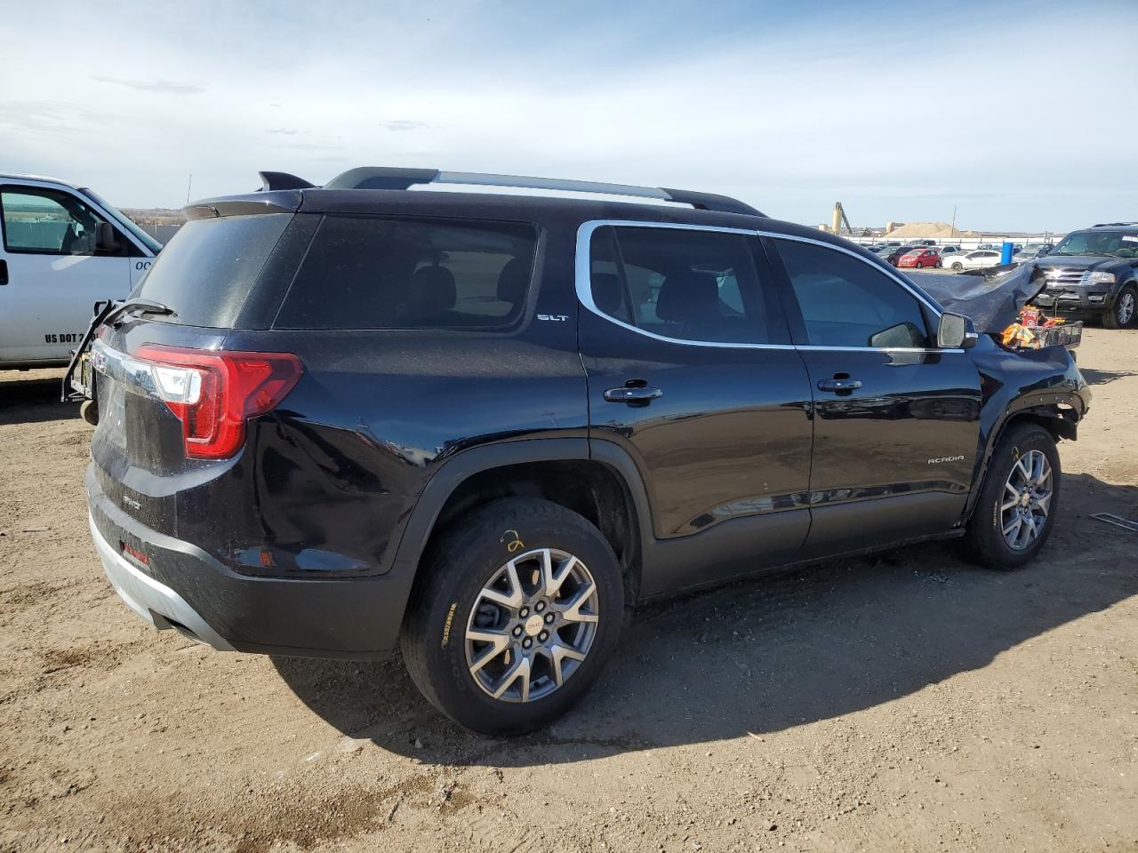 2021 GMC Acadia - Image 3