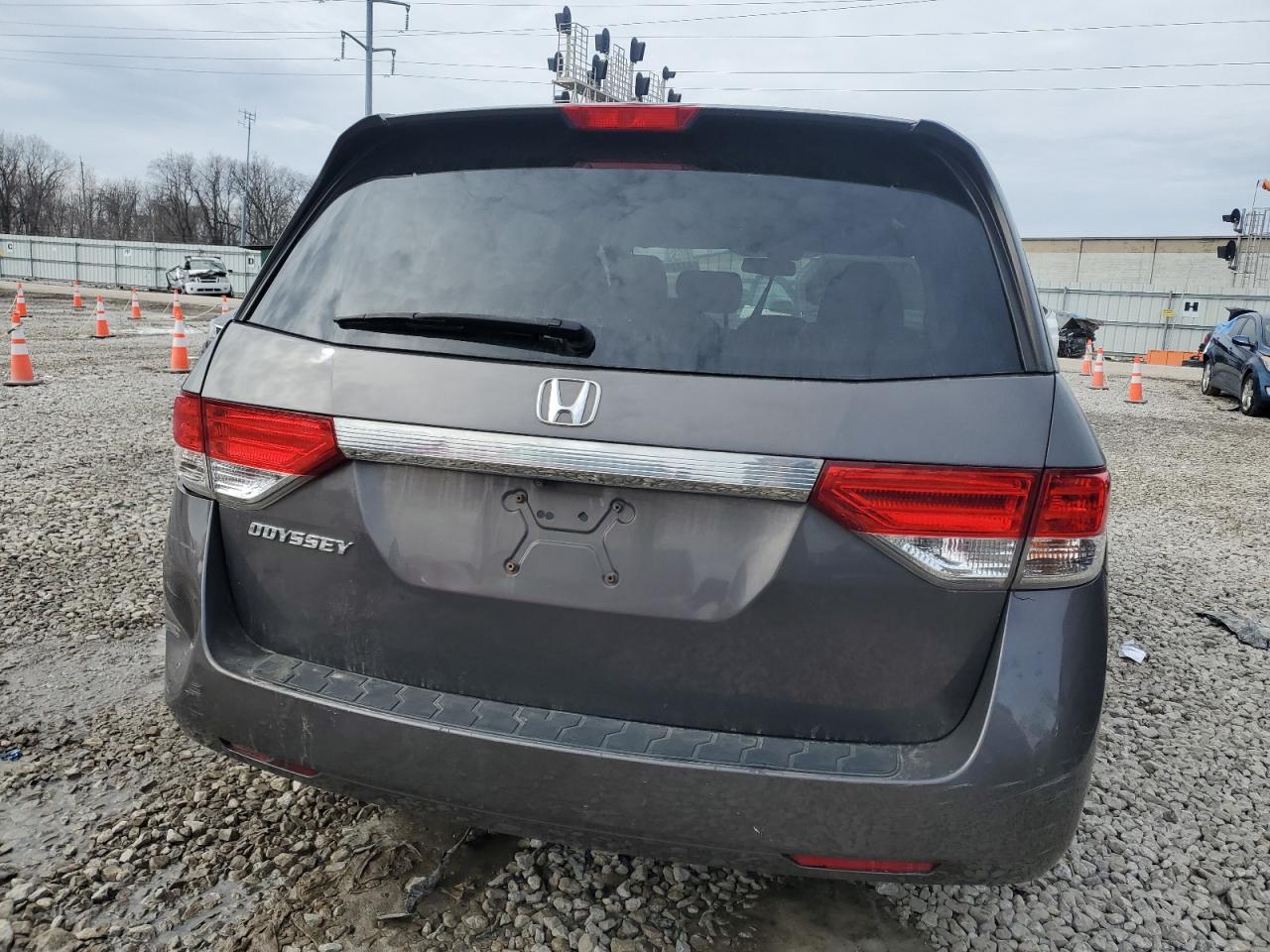 2016 Honda Odyssey - Image 6