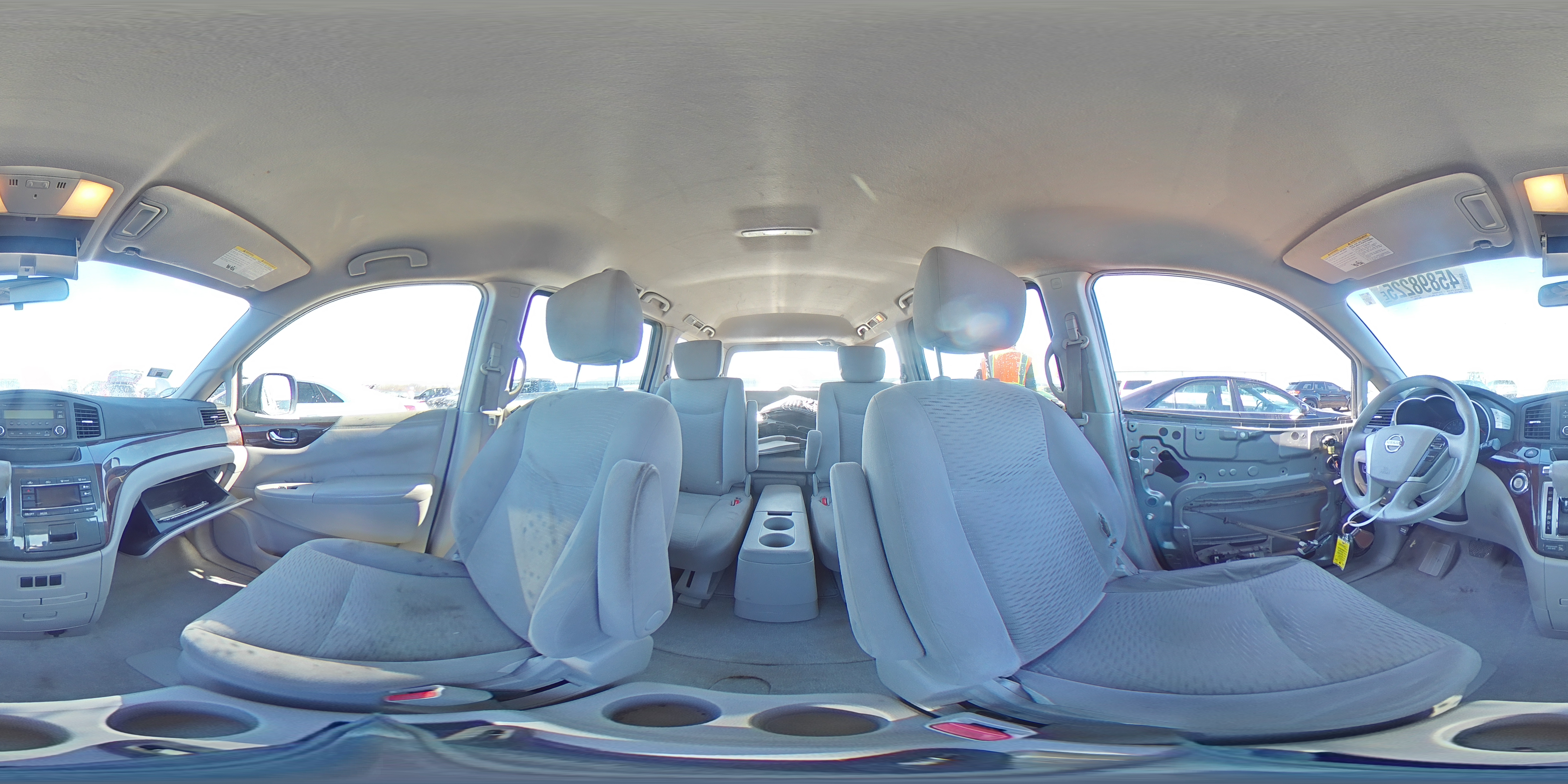 2013 Nissan Quest - Image 16