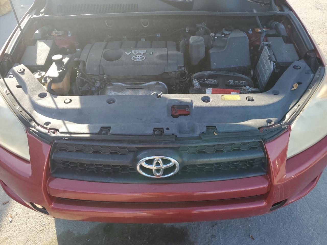 2010 Toyota RAV 4 - Image 12