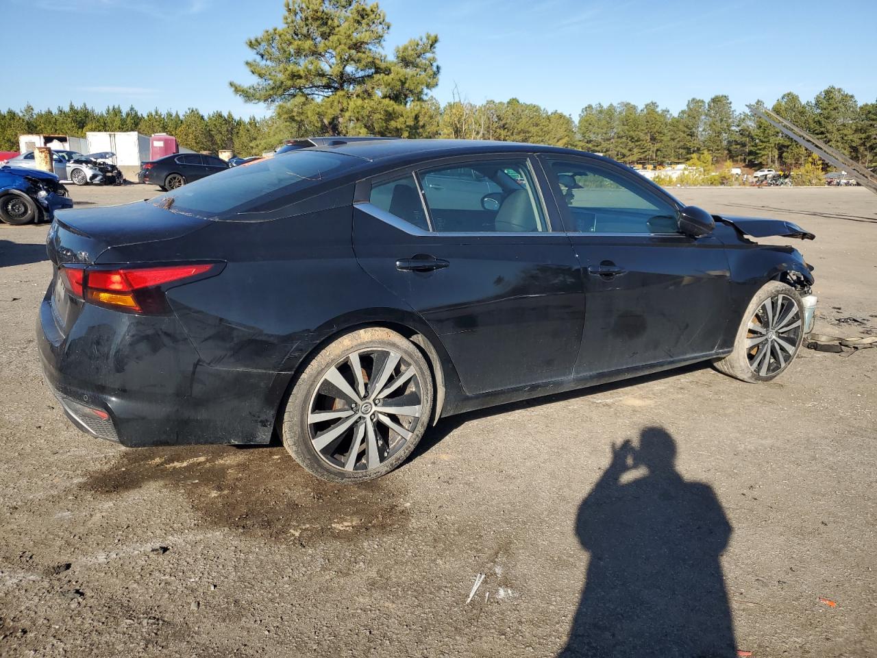 2021 Nissan Altima - Image 3
