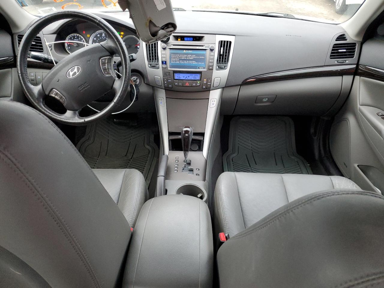 2009 Hyundai Sonata - Image 8
