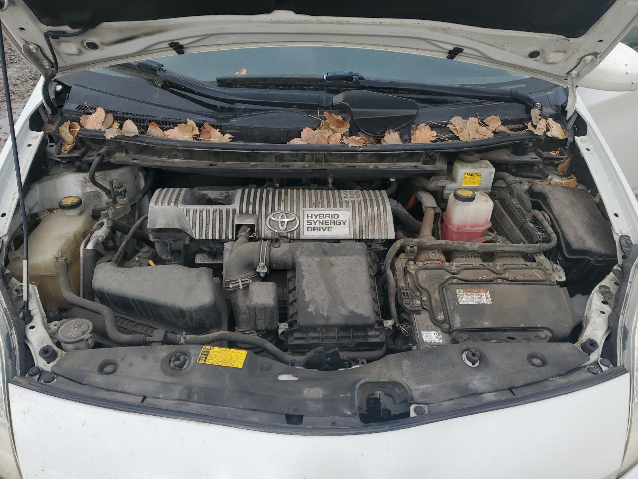 2014 Toyota Prius - Image 11
