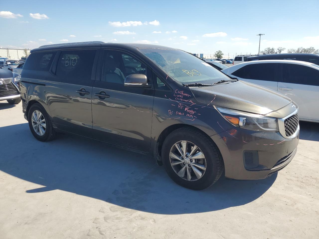 2016 Kia Sedona - Image 4