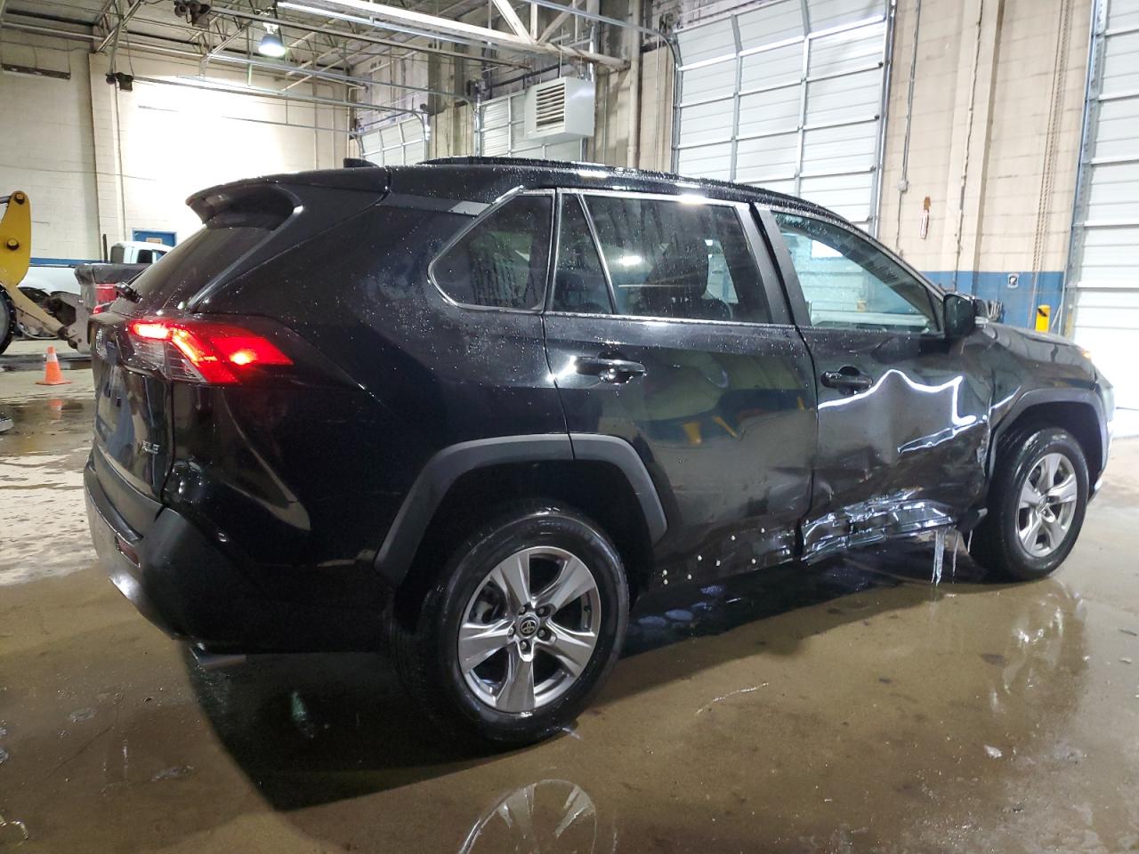 2023 Toyota RAV 4 - Image 3