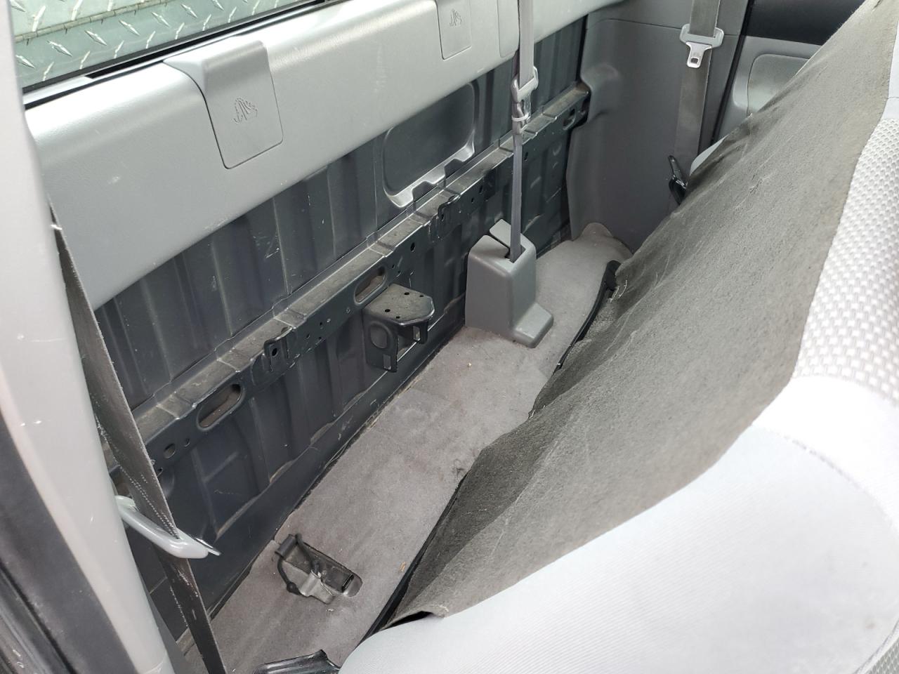 2009 Toyota Tacoma - Image 10