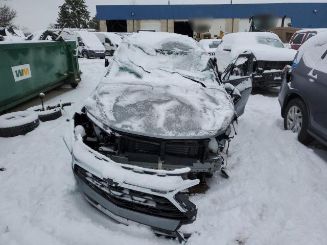  CHEVROLET BLAZER 2023 Серебристый