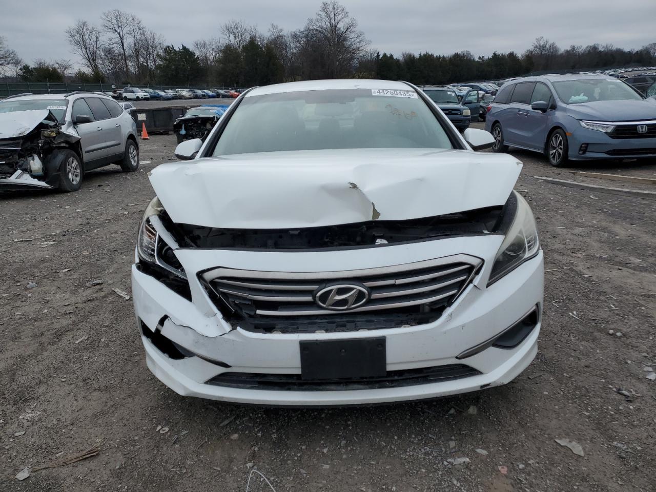 2016 Hyundai Sonata - Image 5