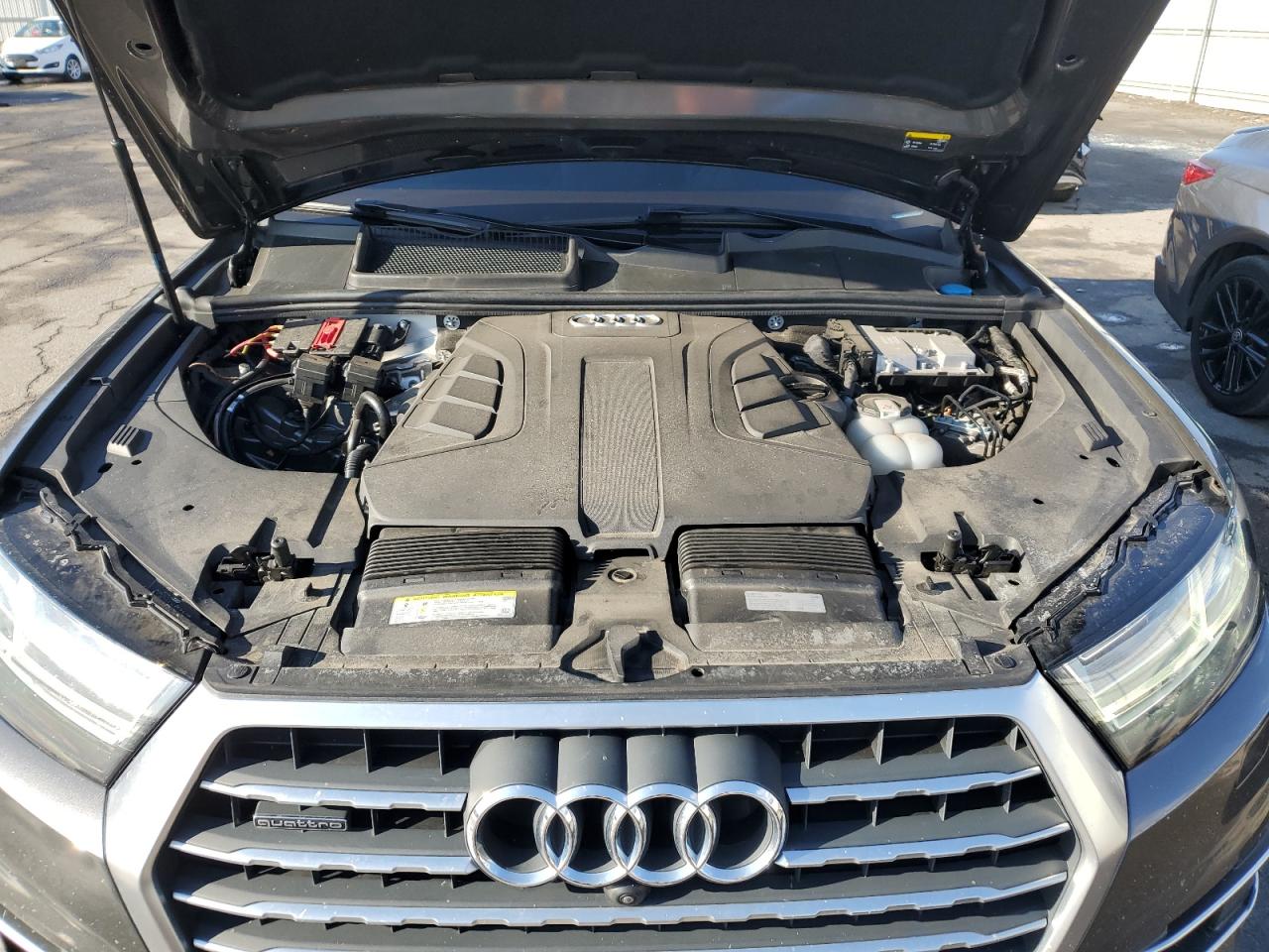 2019 Audi Q7 - Image 12
