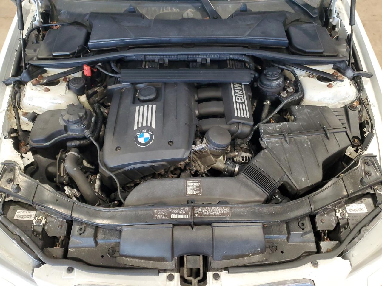 2011 BMW 3er - Image 11