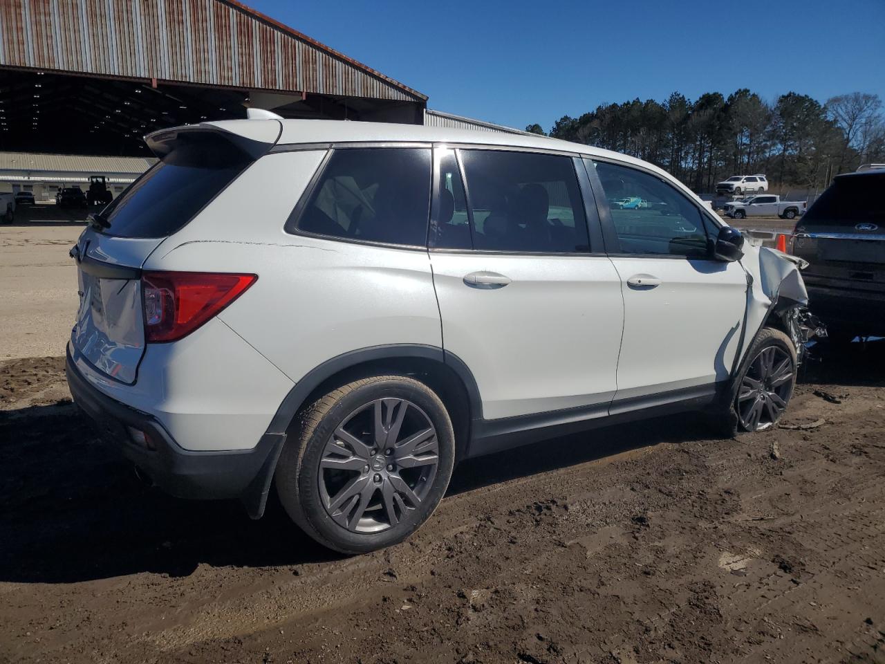 2021 Honda Passport - Image 3