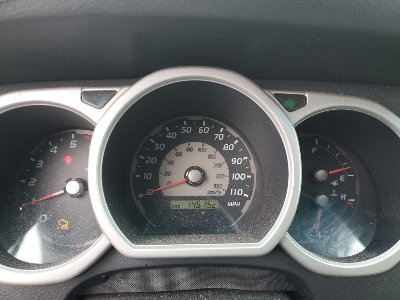 2003 Toyota 4Runner - Image 9
