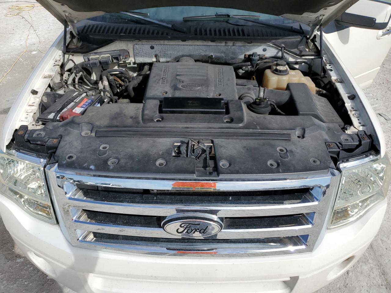 2007 Ford Expedition - Image 12