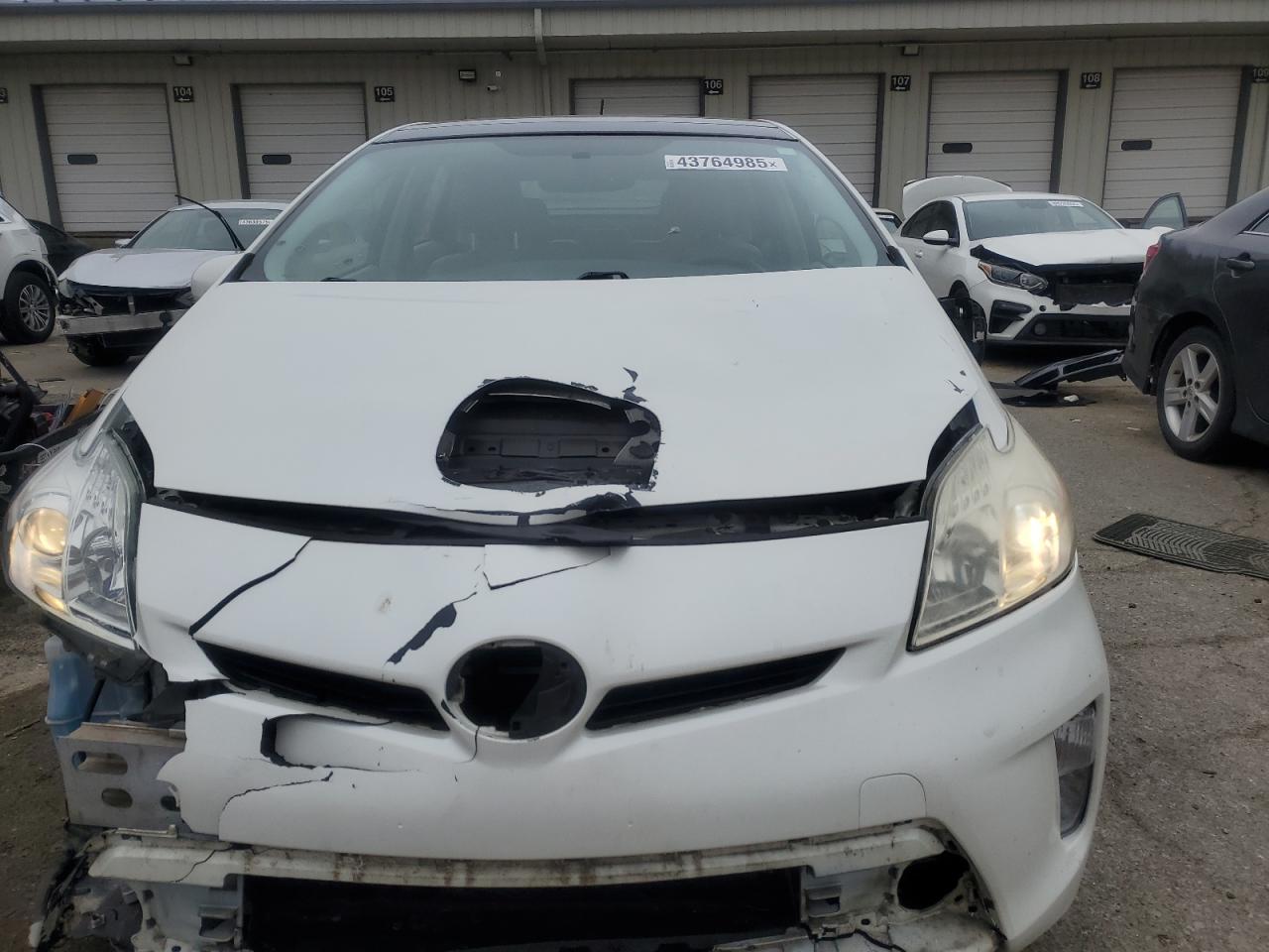 2013 Toyota Prius - Image 5