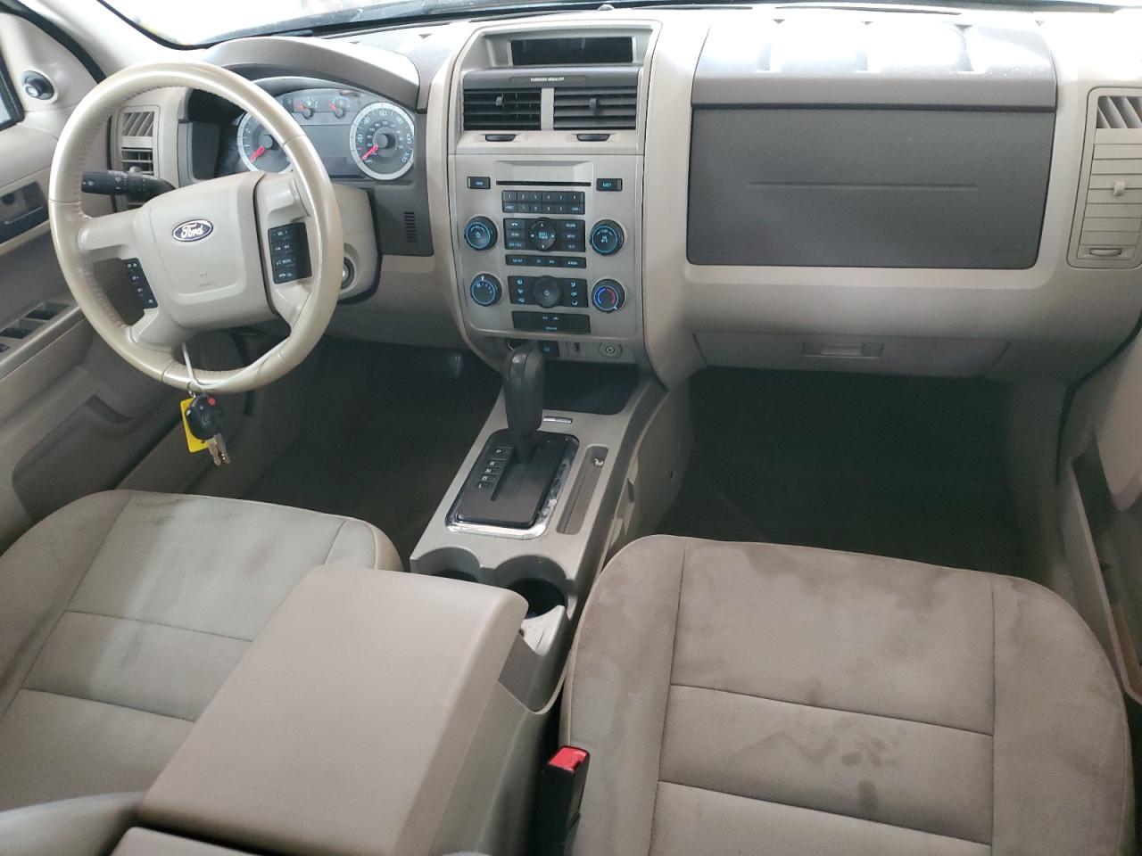 2011 Ford Escape - Image 8