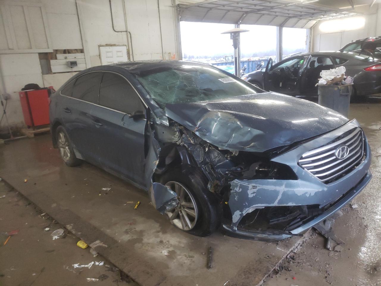 2016 Hyundai Sonata - Image 4