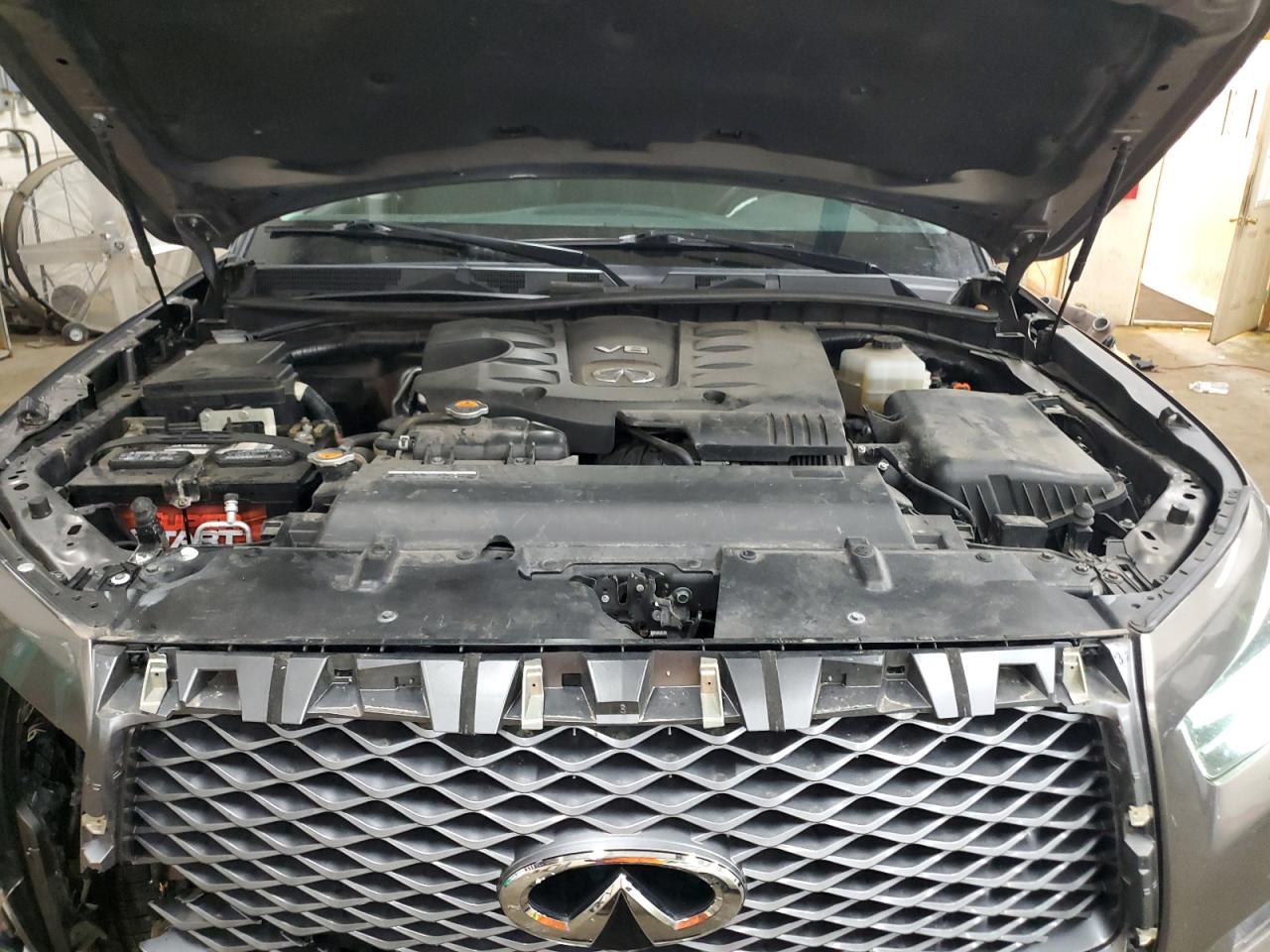 2019 Infiniti QX80 - Image 13
