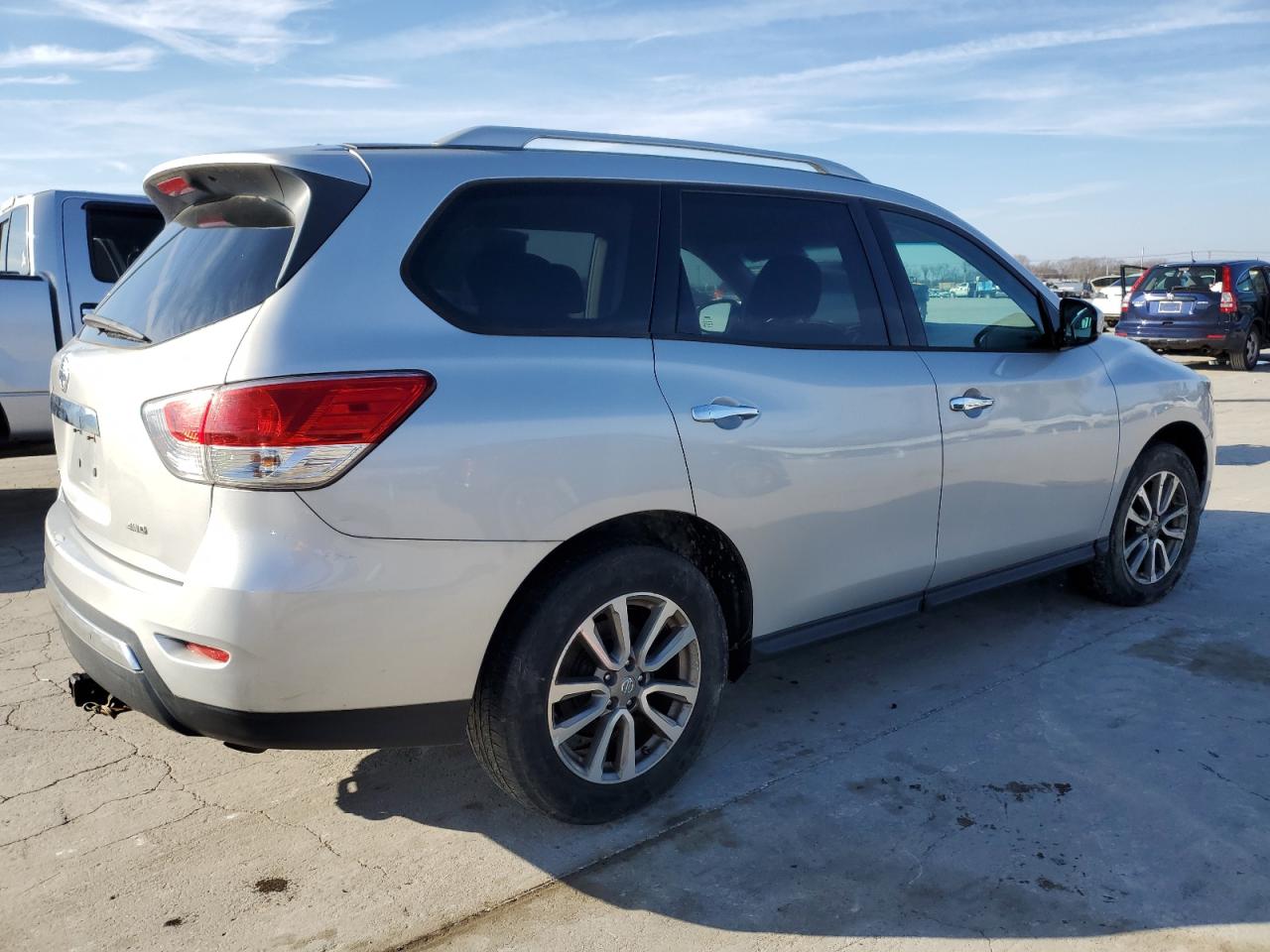 5N1AR2MMXGC618207 NISSAN PATHFINDER 2016