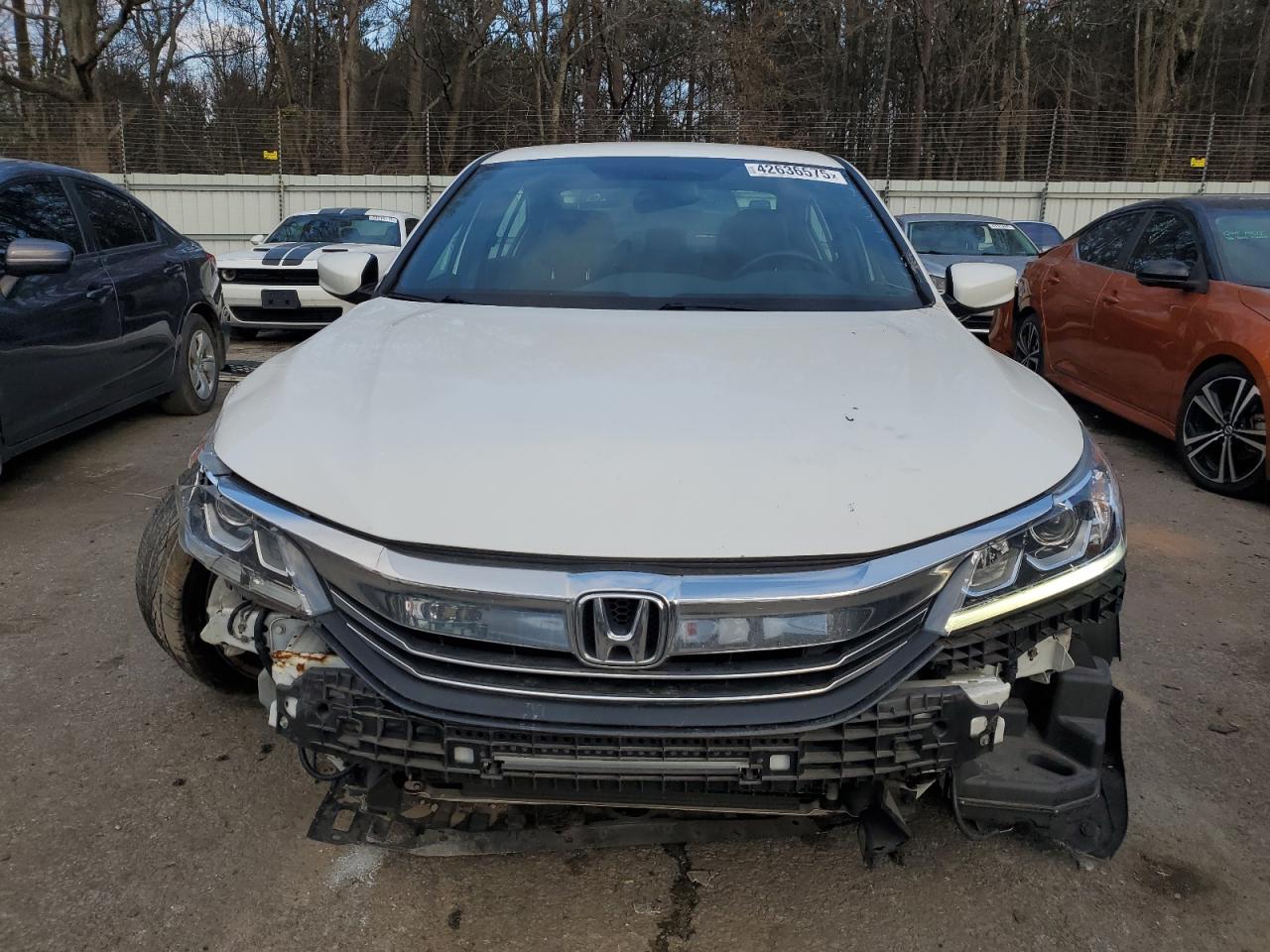 1HGCR2F57GA161422 HONDA ACCORD 2016