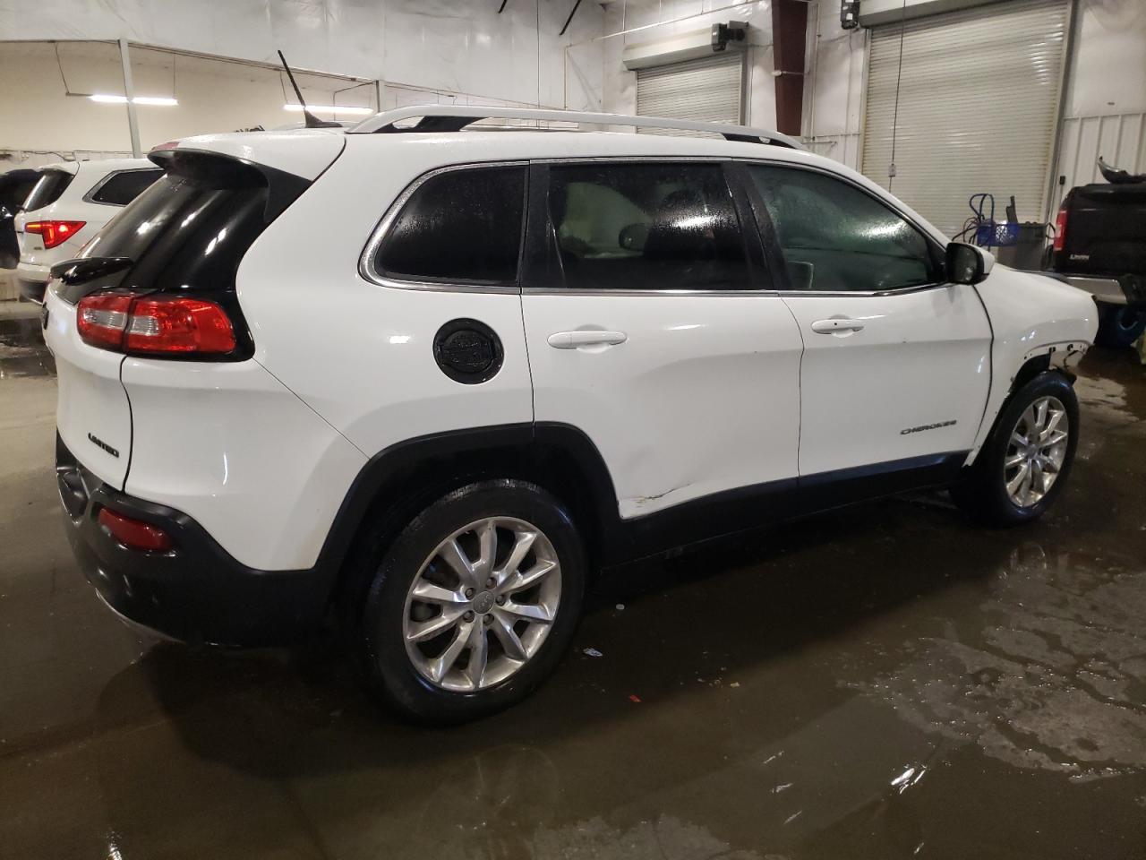 2015 Jeep Grand Cherokee - Image 3
