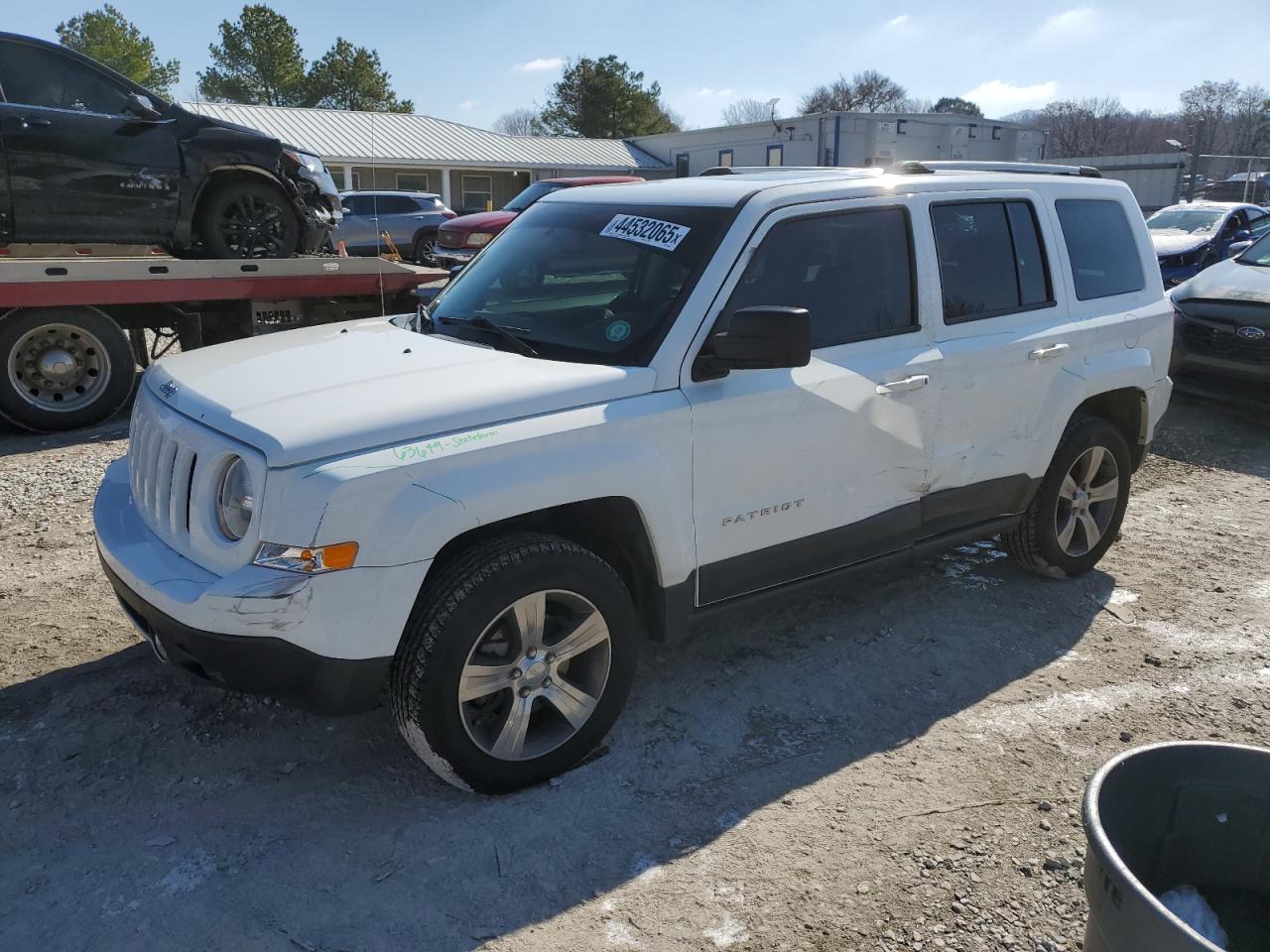 2017 Jeep Liberty (Patriot) - Image 1
