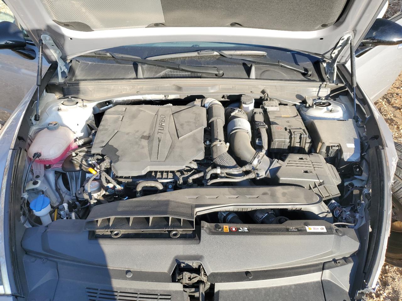 2023 Hyundai Sonata - Image 13
