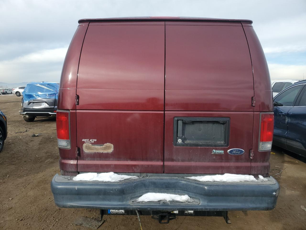 2010 Ford Econoline - Image 6