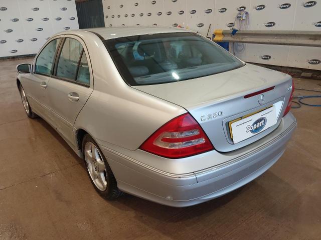 2003 MERCEDES BENZ C220 CDI A